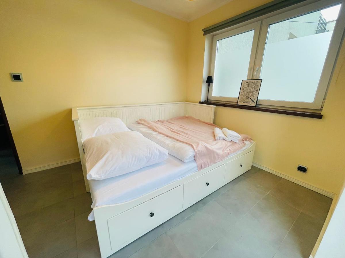 Apartamenty Ktw Silesia City Center - Park Slaski カトヴィツェ エクステリア 写真