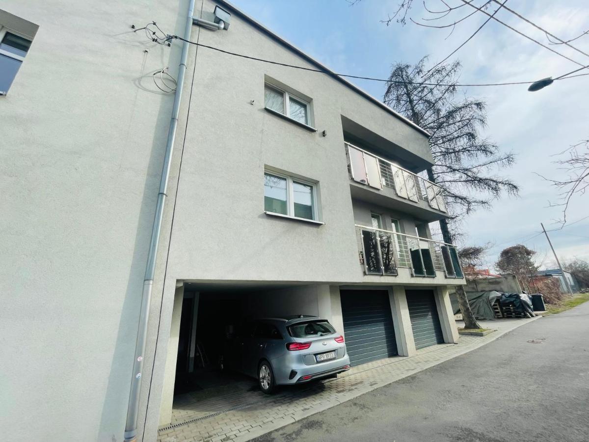 Apartamenty Ktw Silesia City Center - Park Slaski カトヴィツェ エクステリア 写真